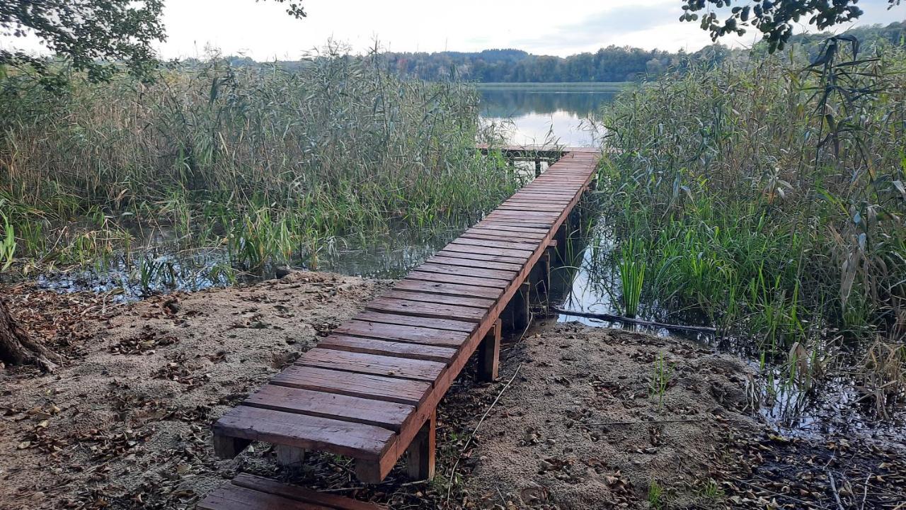 Domki Nad Jeziorem Półwysep SURYTY Zewnętrze zdjęcie